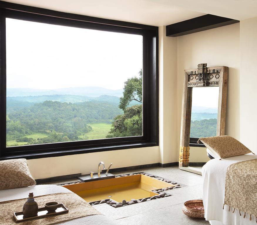Taj Madikeri Resort&Spa Coorg Buitenkant foto