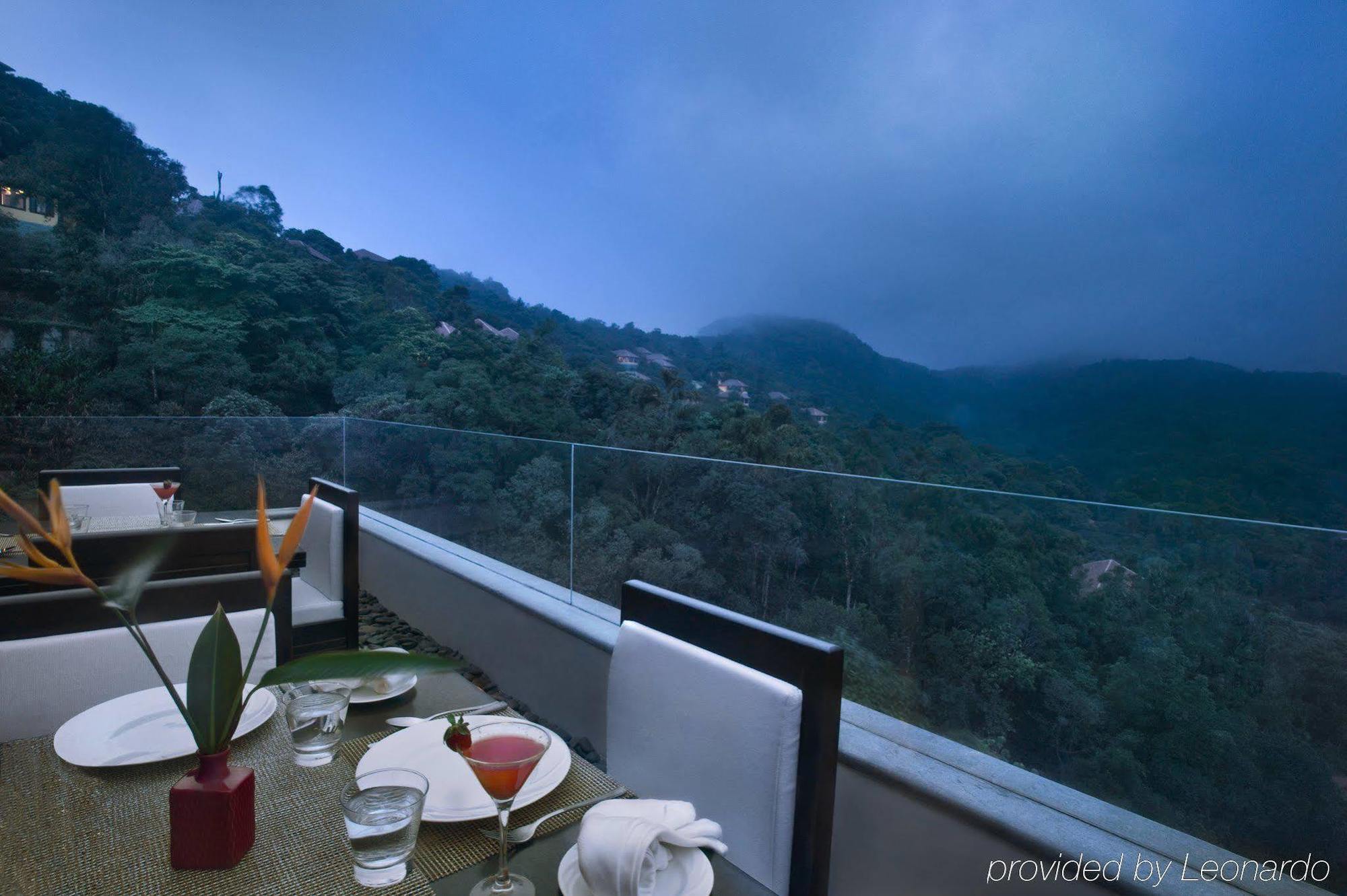 Taj Madikeri Resort&Spa Coorg Buitenkant foto