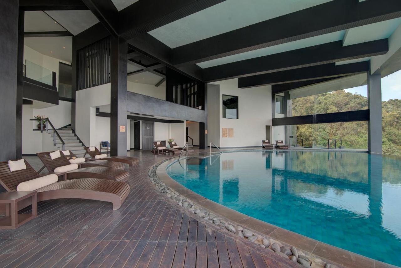 Taj Madikeri Resort&Spa Coorg Buitenkant foto